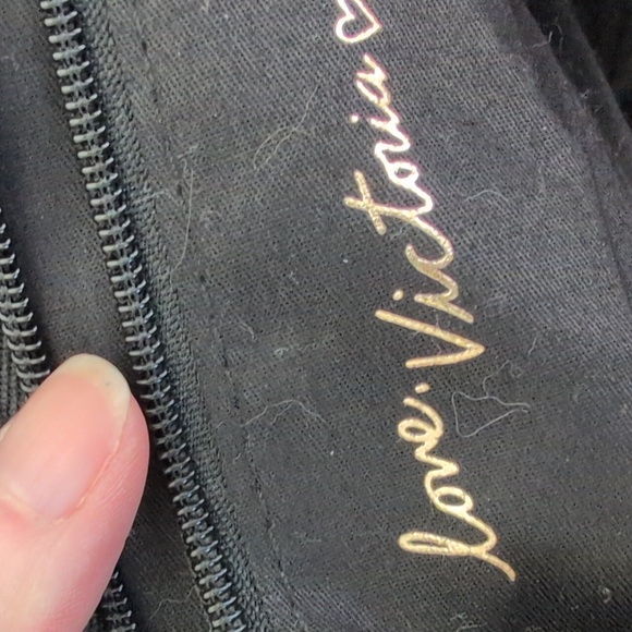 Victoria's Secret Huaihai Road Shanghai Tote Bag - Picture 12 of 14